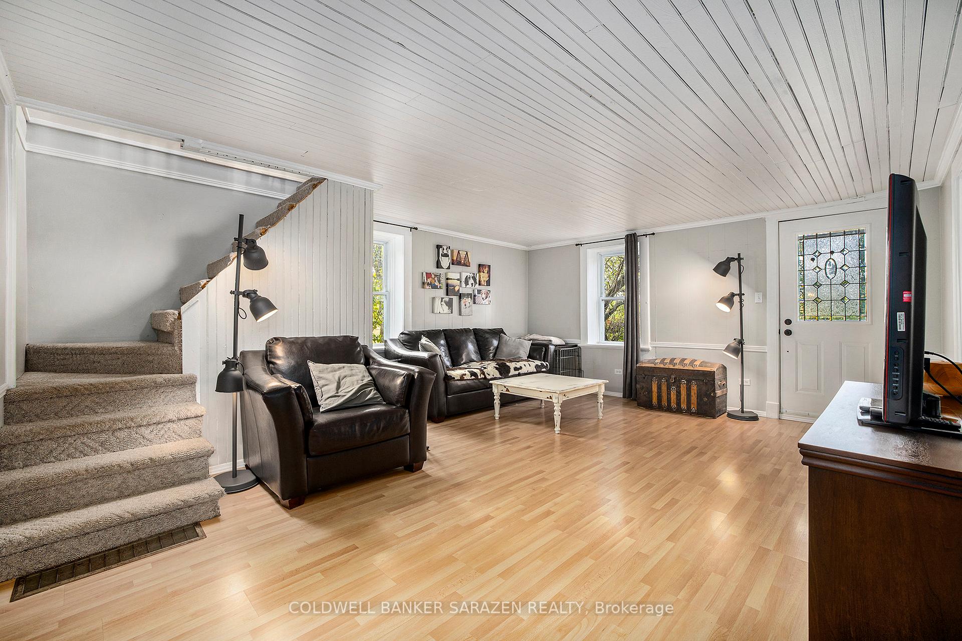 Photo 4 of 2030 Burnstown Road, McNab/Braeside, Mcnab/Braeside Twps — HOMEH