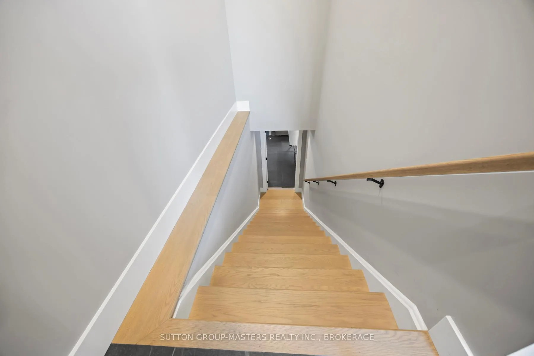 Photo 30 of 247 Arnold Street, Kingston, City Northwest — HOMEH