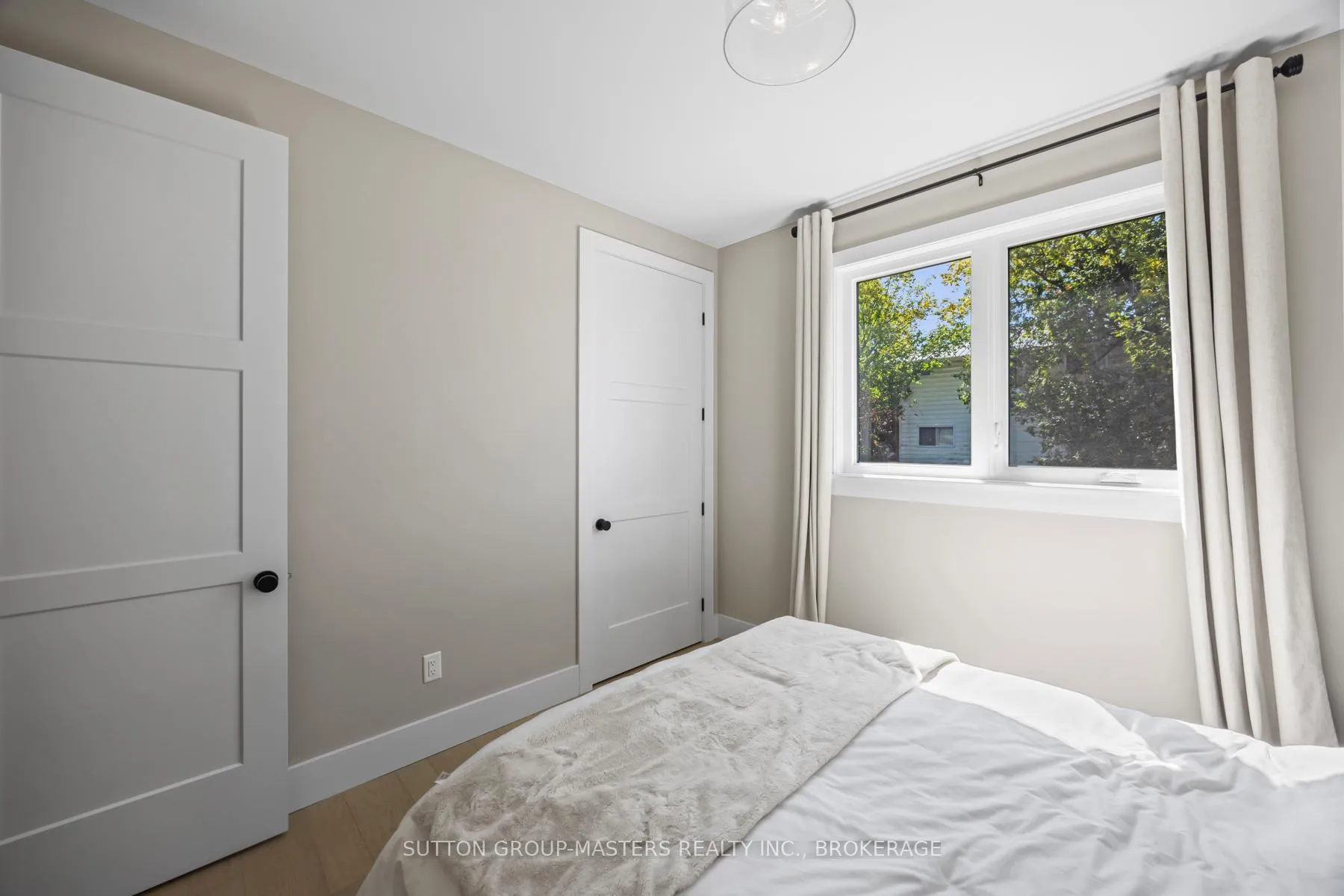 Photo 17 of 247 Arnold Street, Kingston, City Northwest — HOMEH