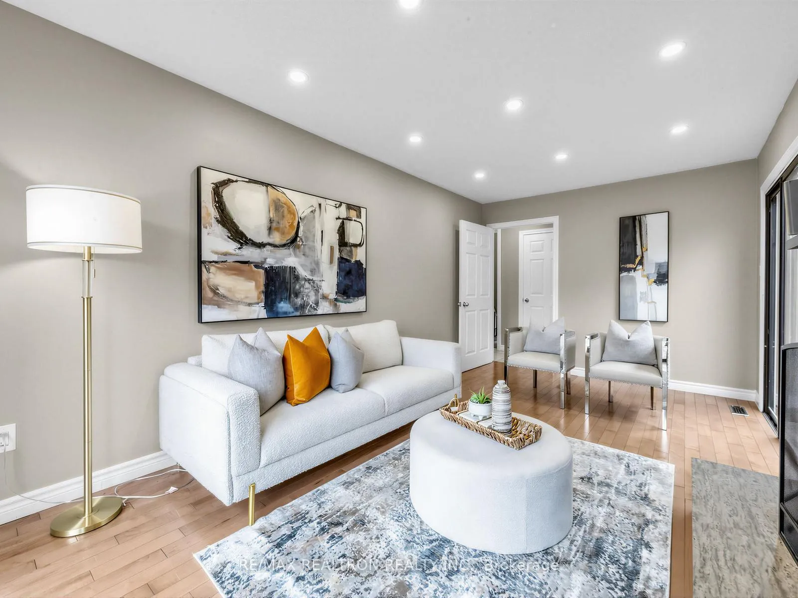 Photo 15 of 36 Ravenscroft Road, Ajax, Central West — HOMEH