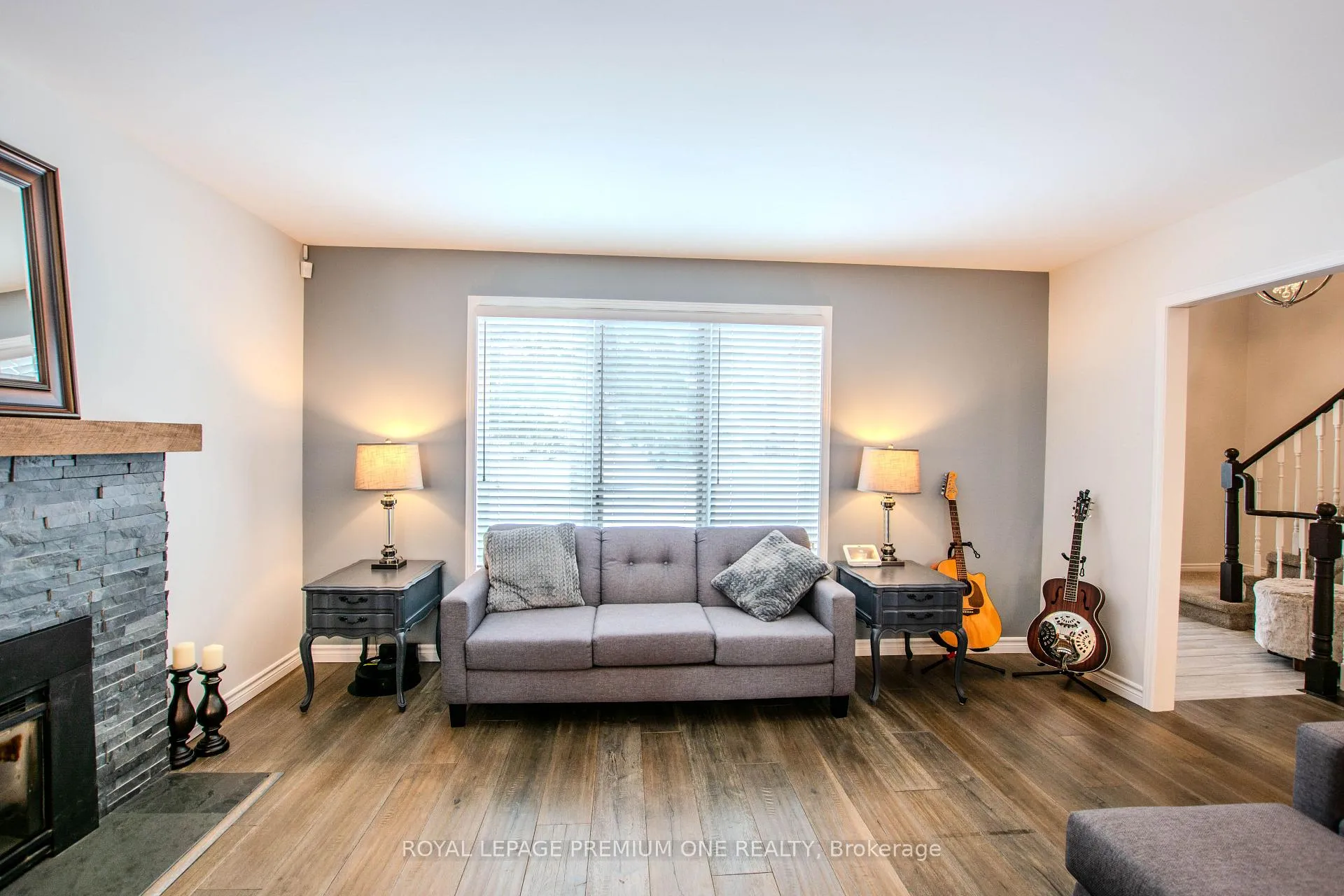 Photo 7 of 7 Mariposa Drive, Orillia — HOMEH