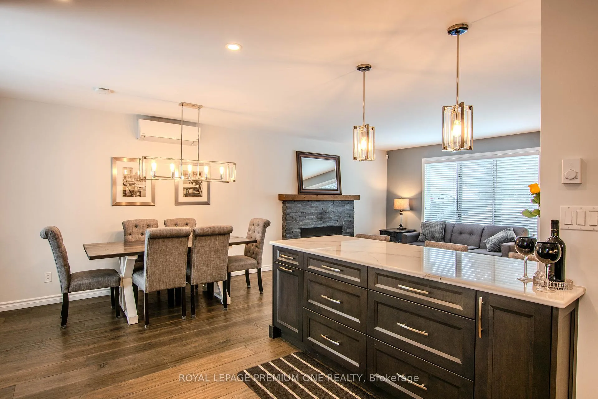 Photo 11 of 7 Mariposa Drive, Orillia — HOMEH