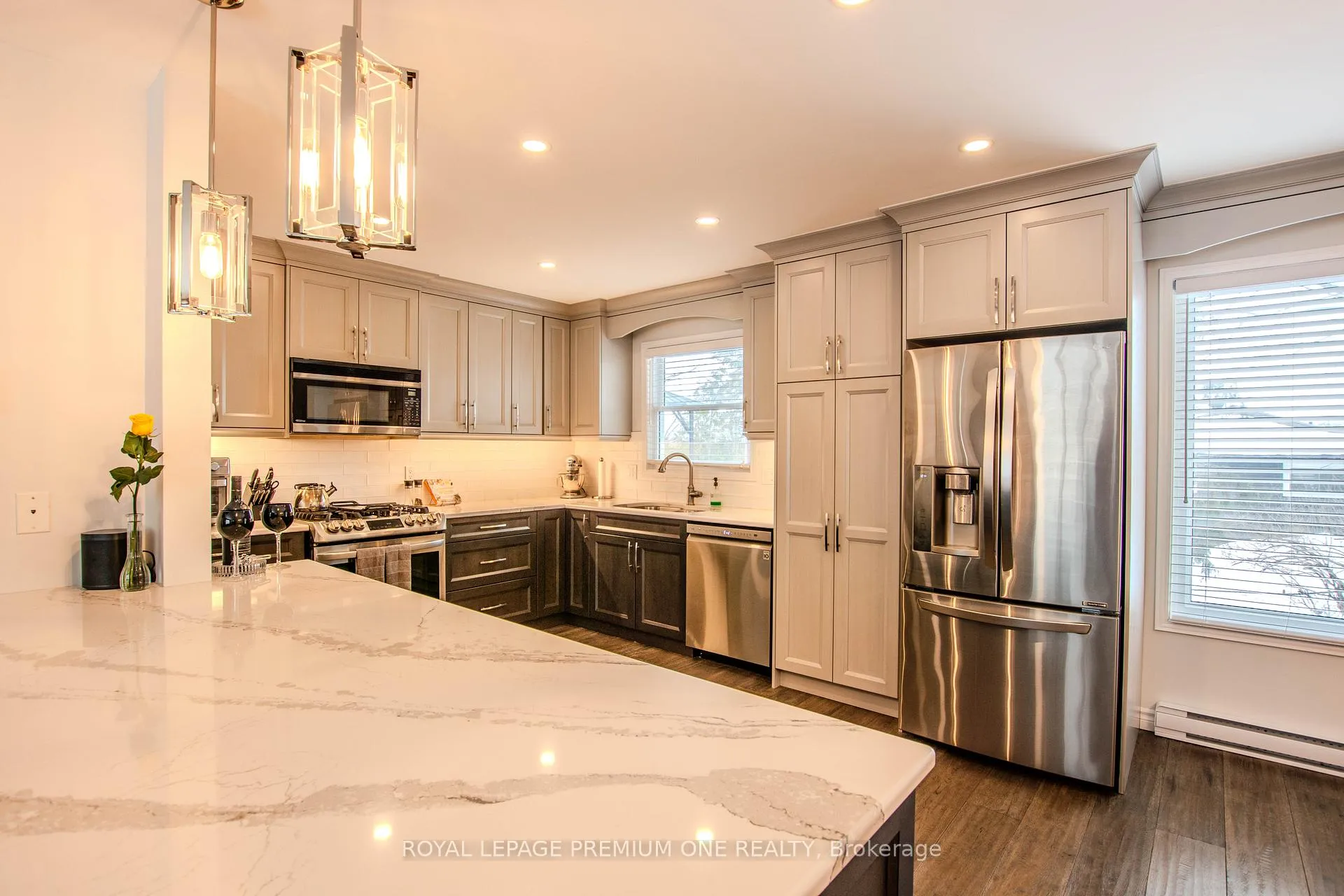 Photo 12 of 7 Mariposa Drive, Orillia — HOMEH