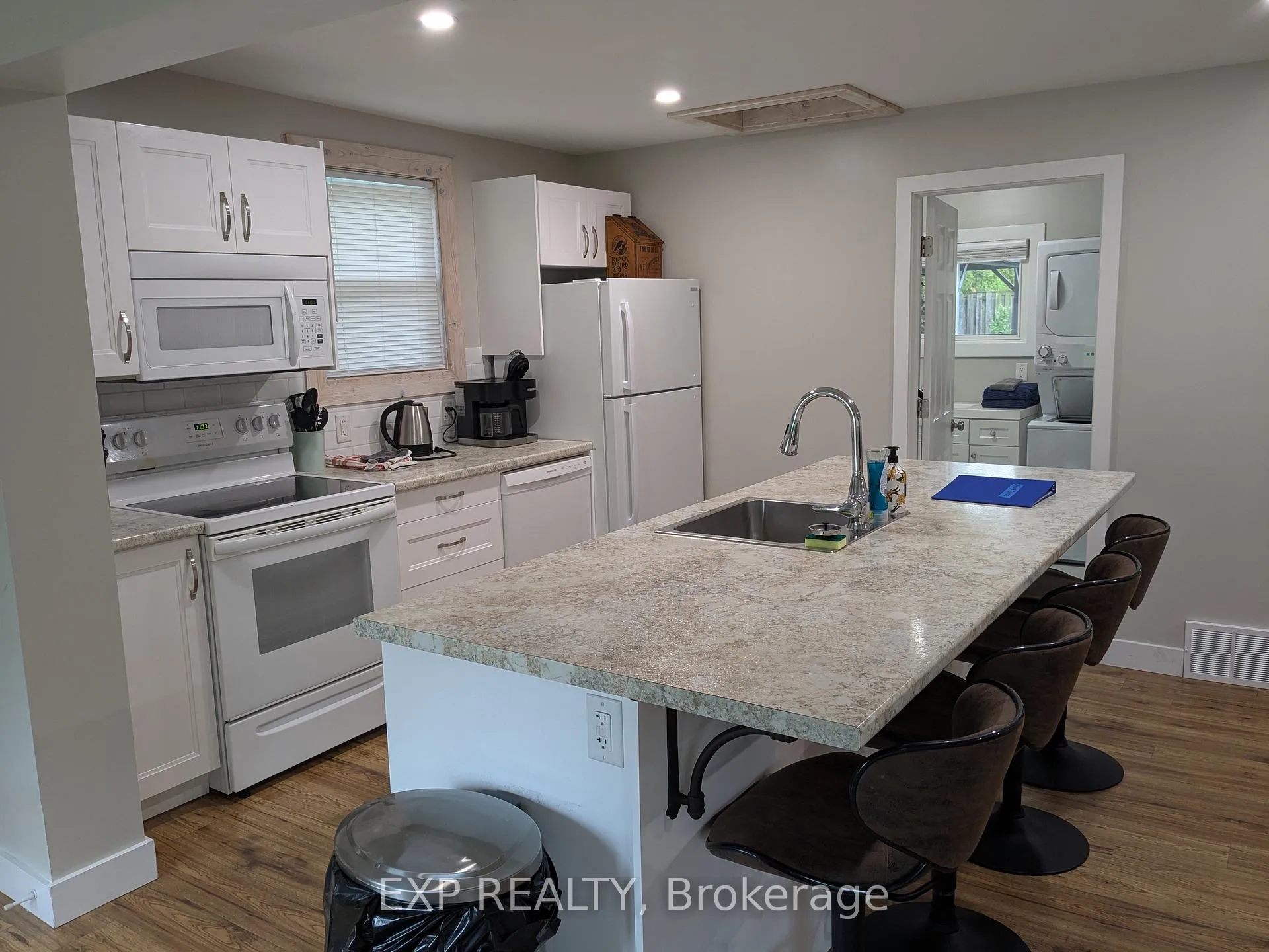 Photo 7 of 71218 William Street S, Bluewater, Hay — HOMEH