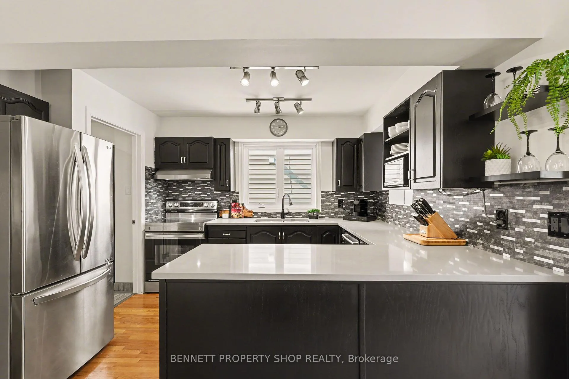 Photo 4 of 53 Filion Crescent, Ottawa, Kanata - Bridlewood — HOMEH