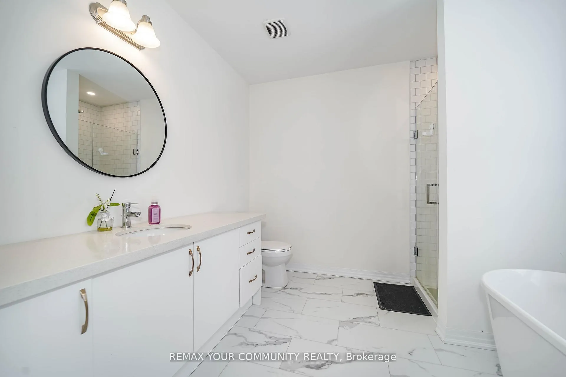 Photo 35 of 146 Flood Avenue, Clarington, Newcastle — HOMEH