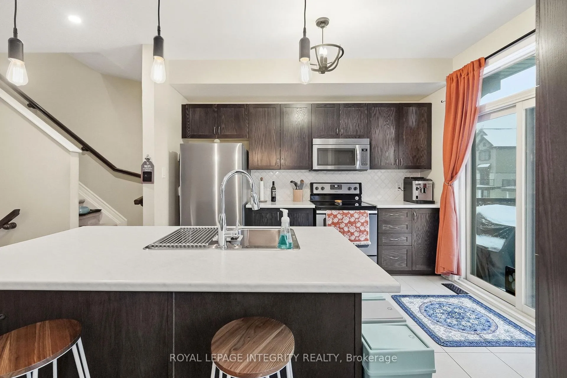 Photo 6 of 322 Citrine Street, Ottawa, Avalon West — HOMEH