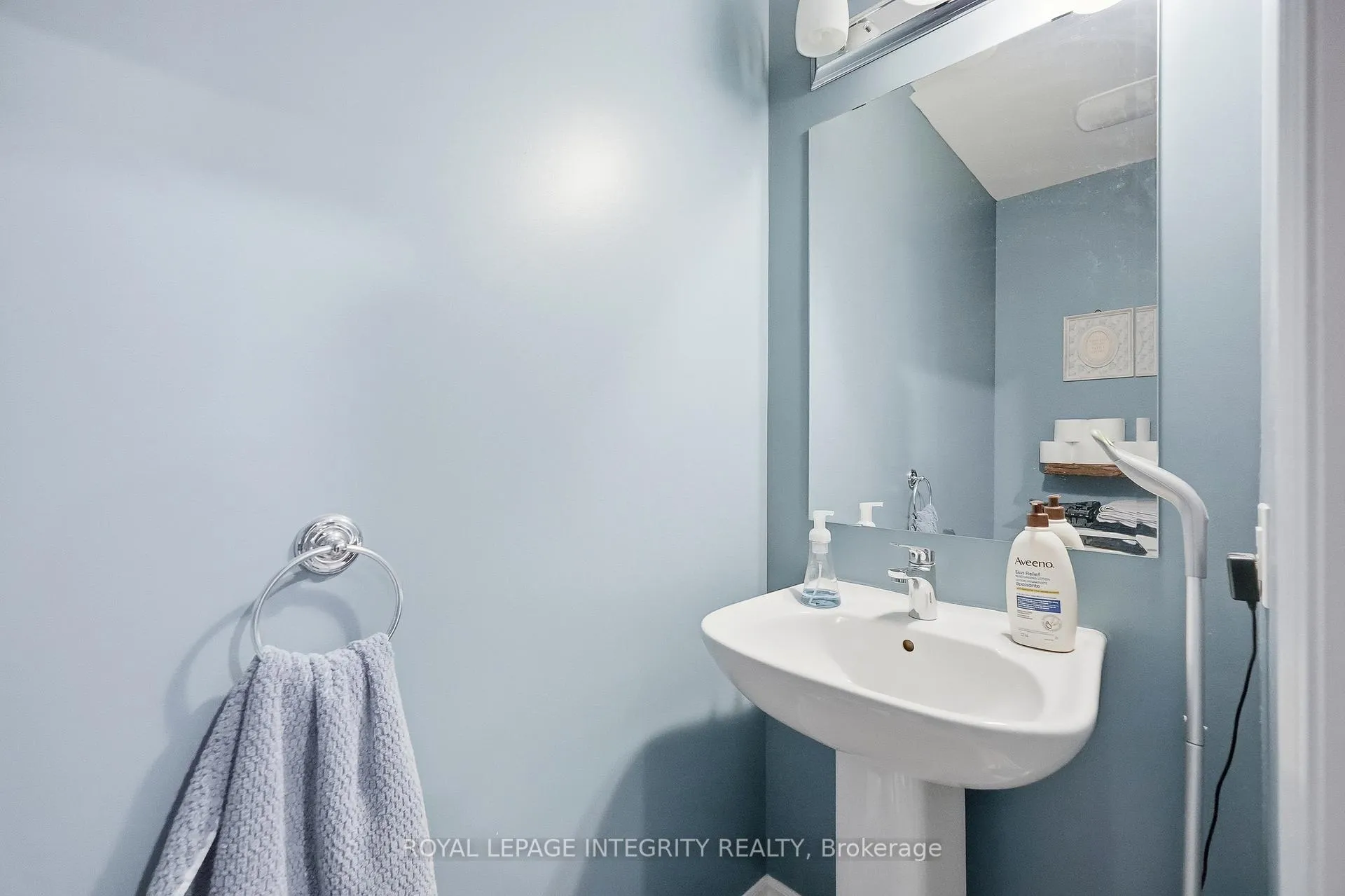 Photo 15 of 322 Citrine Street, Ottawa, Avalon West — HOMEH