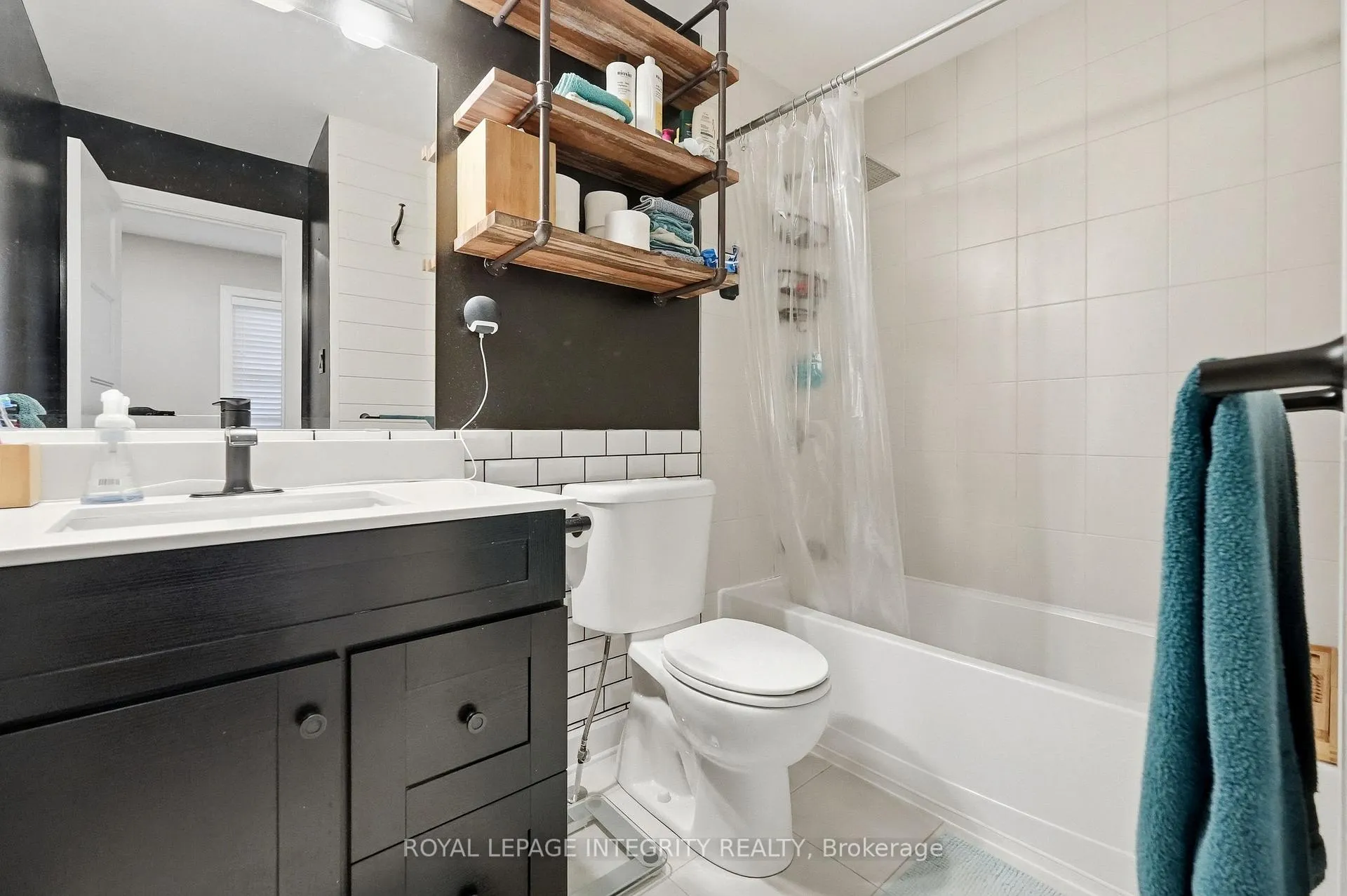 Photo 20 of 322 Citrine Street, Ottawa, Avalon West — HOMEH