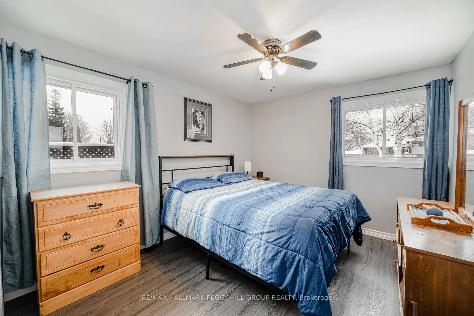 Photo 9 of 90 Queen Street E, Springwater, Elmvale — HOMEH