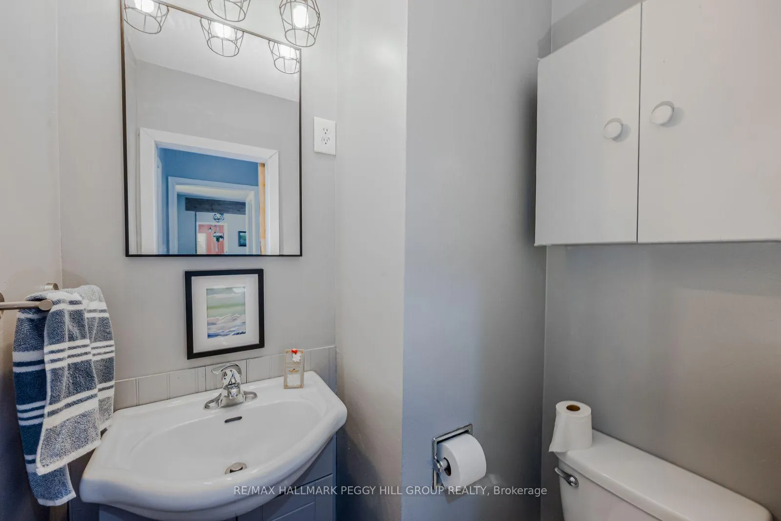 Photo 12 of 90 Queen Street E, Springwater, Elmvale — HOMEH