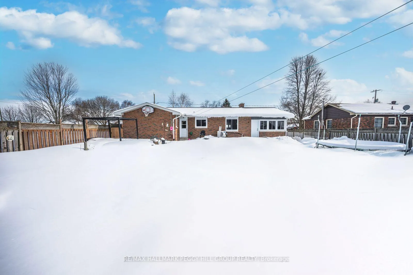 Photo 13 of 90 Queen Street E, Springwater, Elmvale — HOMEH