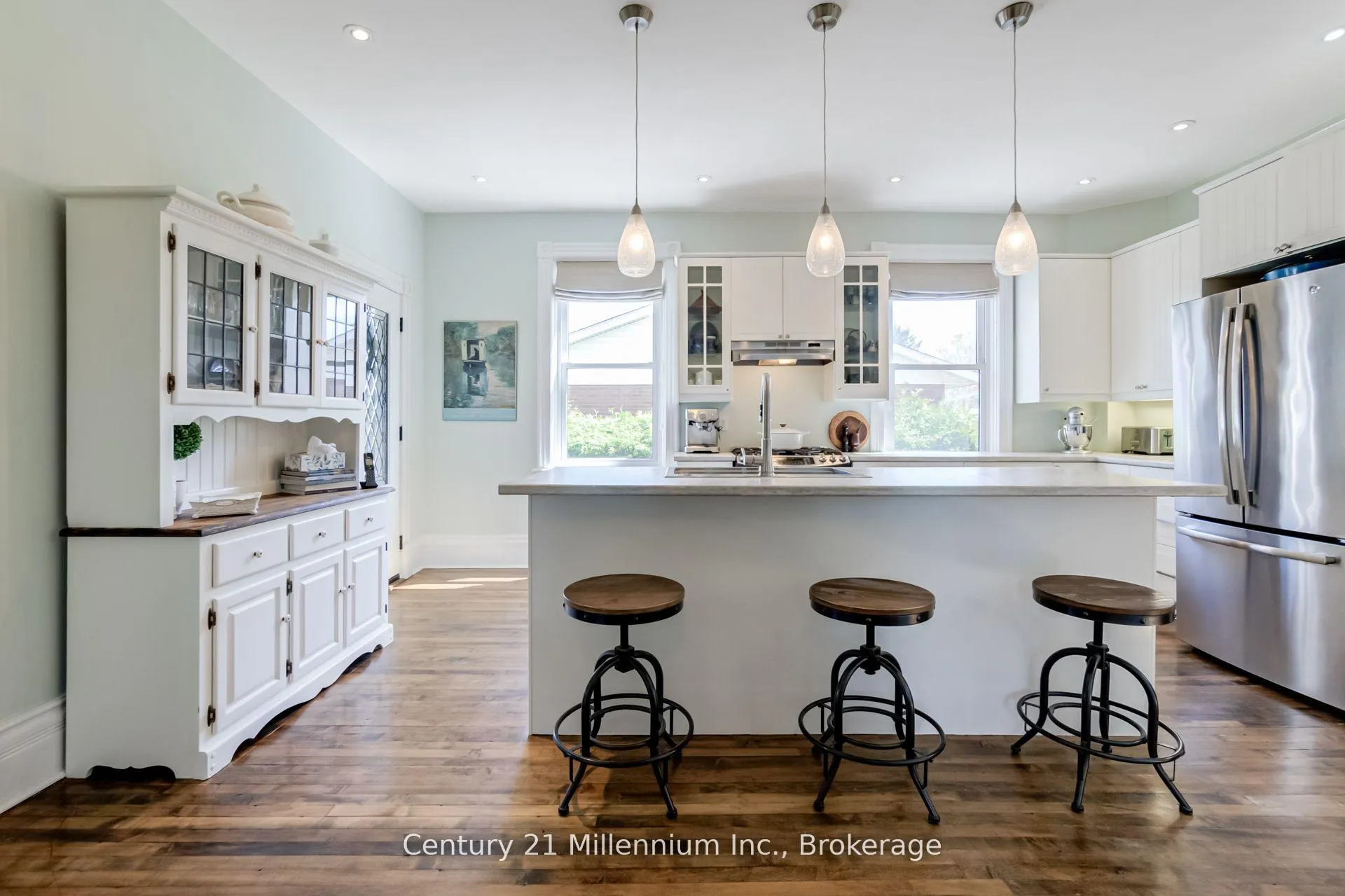 Photo 9 of 439 Birch Street, Collingwood — HOMEH