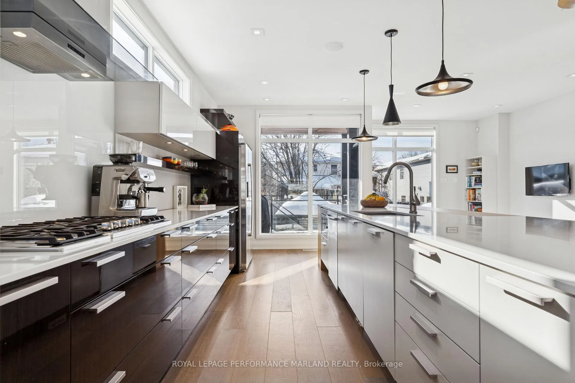Photo 12 of 226 Northwestern Avenue, Ottawa, Ottawa West/Tunneys Pasture — HOMEH