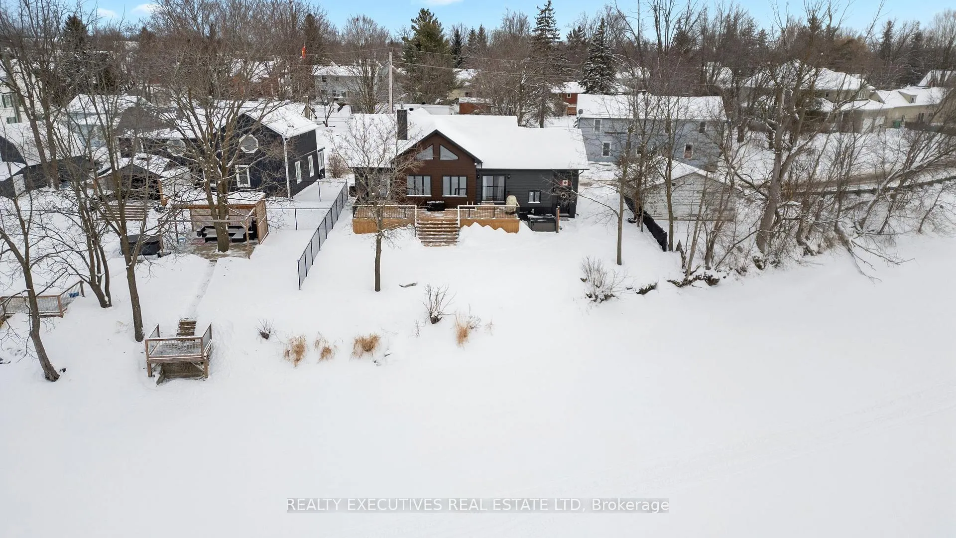 Photo 3 of 69 Mill Street, North Dundas, Chesterville — HOMEH