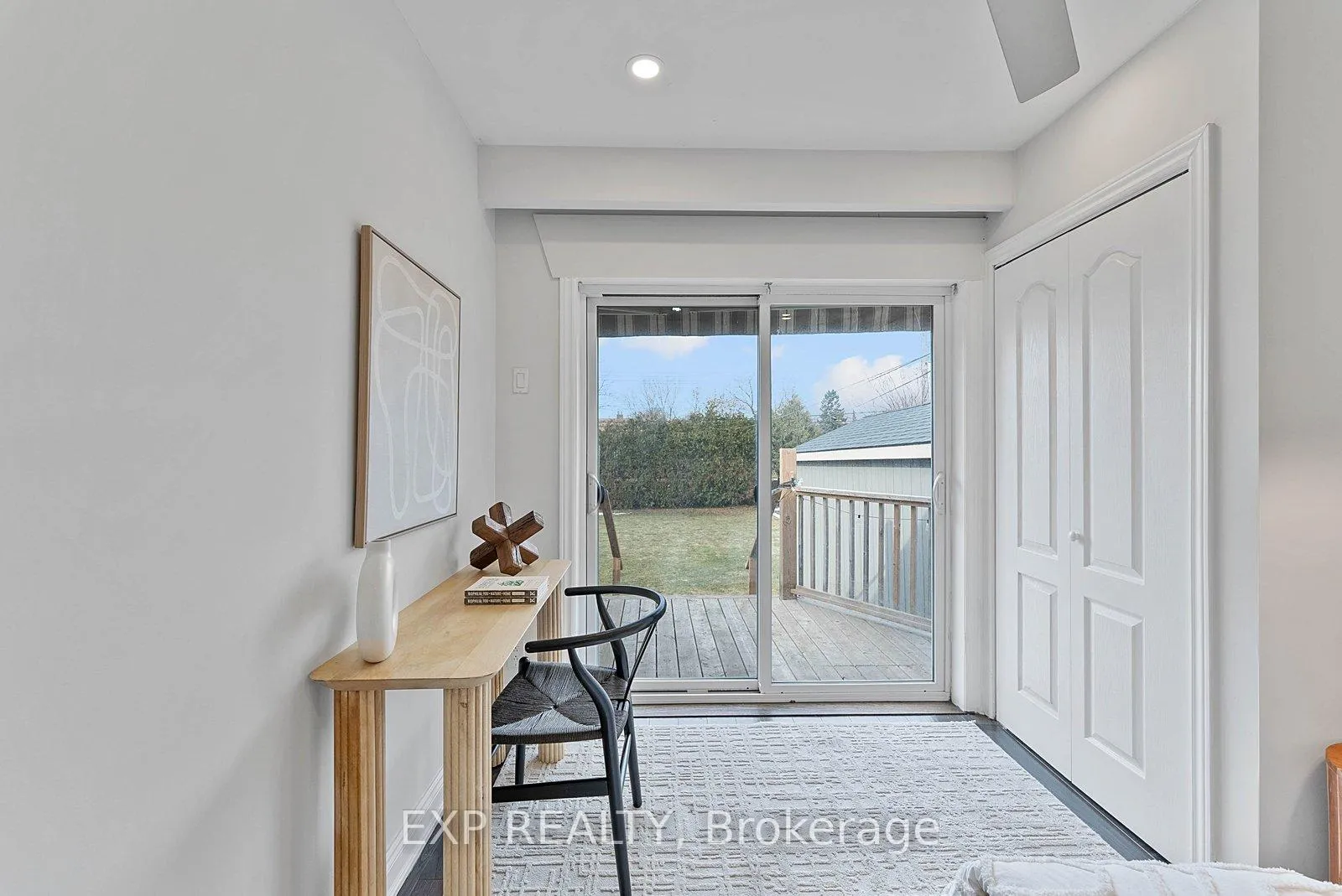 Photo 20 of 39 Hobden Place, Etobicoke, Willowridge-Martingrove-Richview — HOMEH