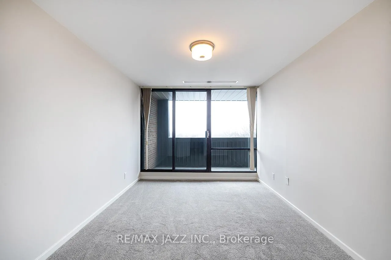 Photo 26 of Unit 403, 337 Simcoe Street N, Oshawa, O'Neill — HOMEH