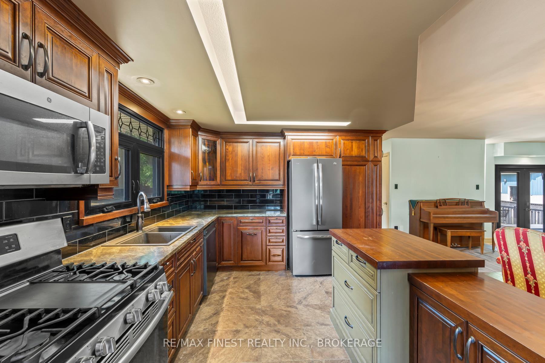 Photo 10 of 4225 Bath Road, Kingston, South of Taylor-Kidd Blvd — HOMEH