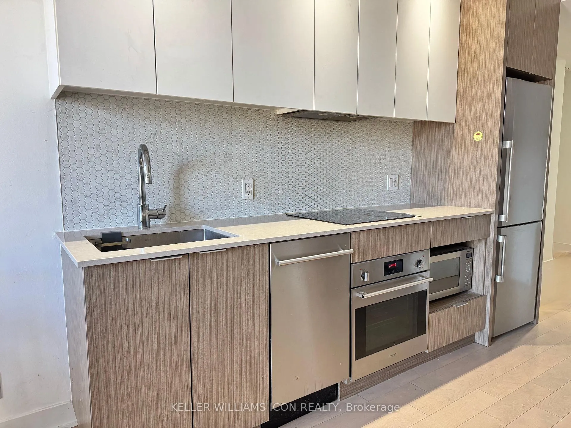 Photo 3 of Unit 1603, 20 Daly Avenue, Ottawa, Sandy Hill — HOMEH