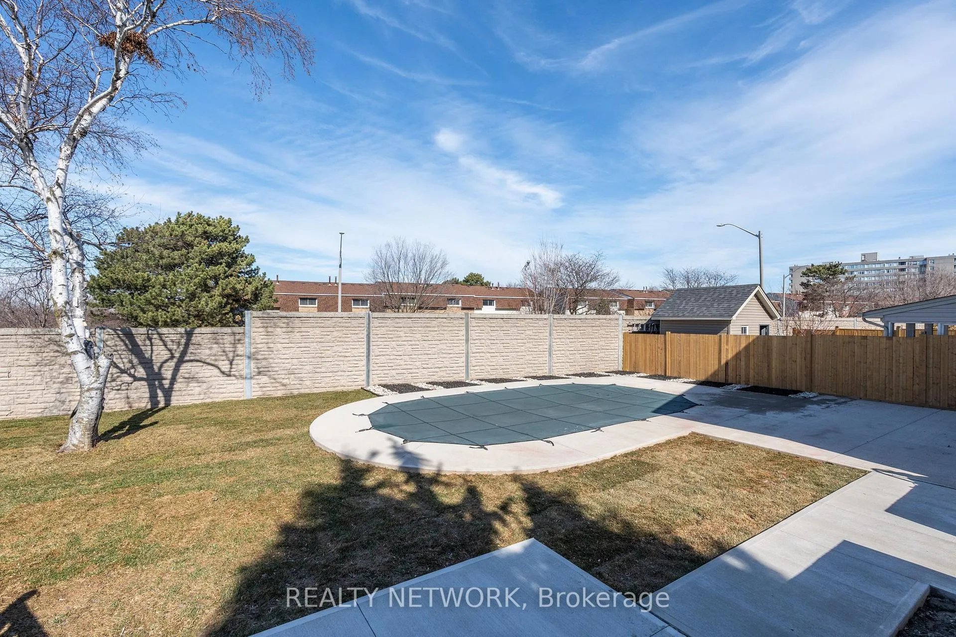 Photo 43 of 64 Brookstream Court, Hamilton, Red Hill — HOMEH