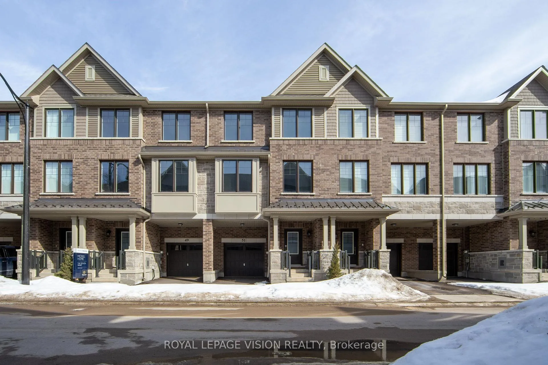 Photo 1 of 51 Folcroft Street, Brampton, Credit Valley — HOMEH