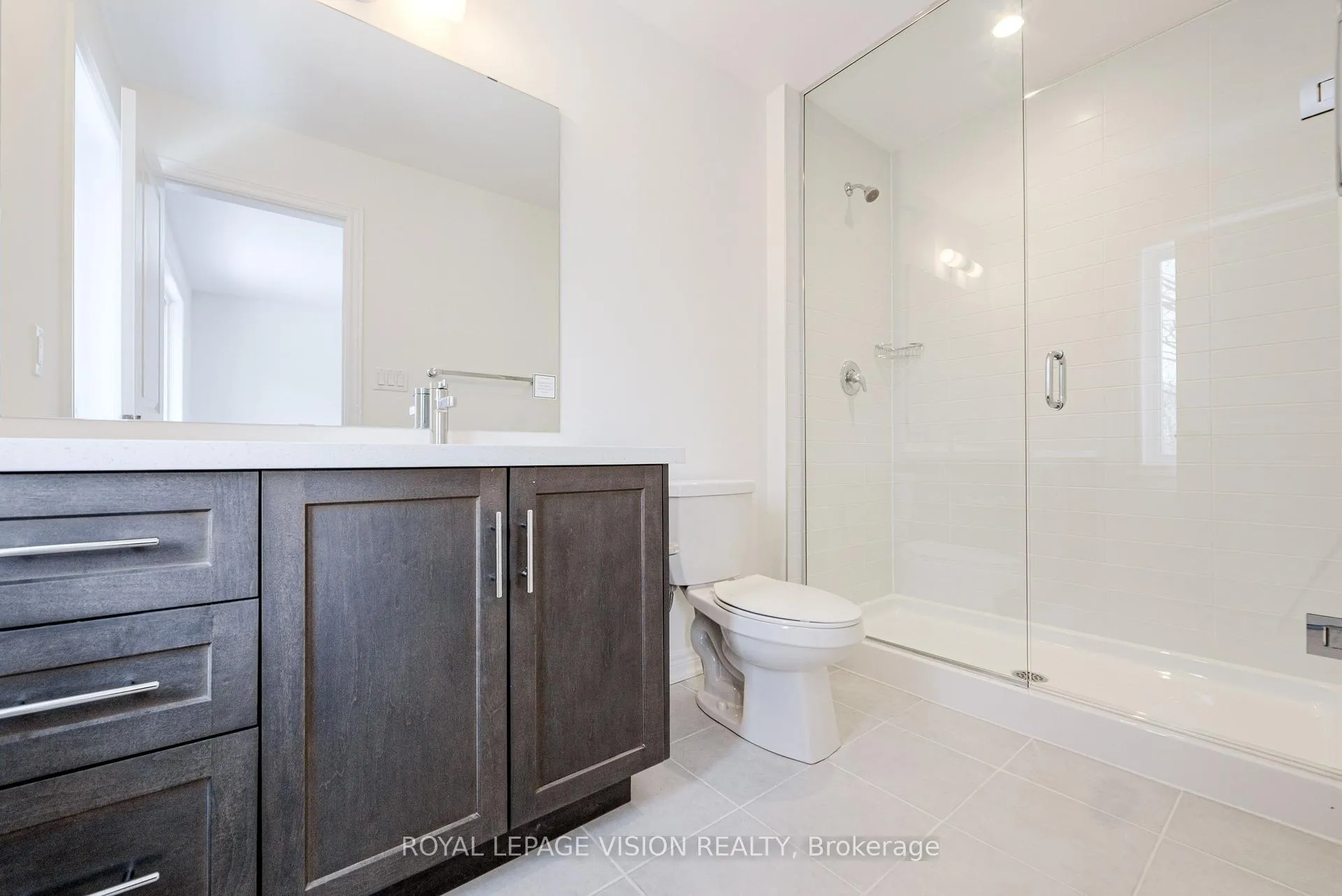 Photo 28 of 51 Folcroft Street, Brampton, Credit Valley — HOMEH