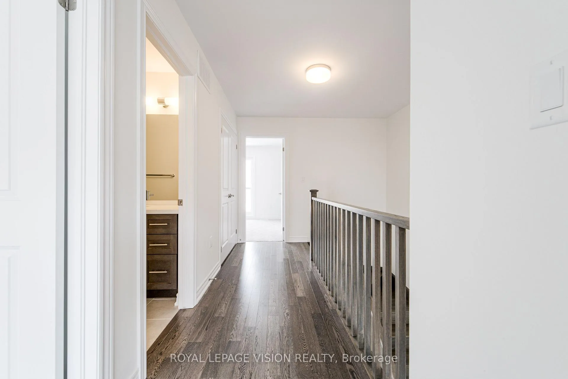Photo 31 of 51 Folcroft Street, Brampton, Credit Valley — HOMEH