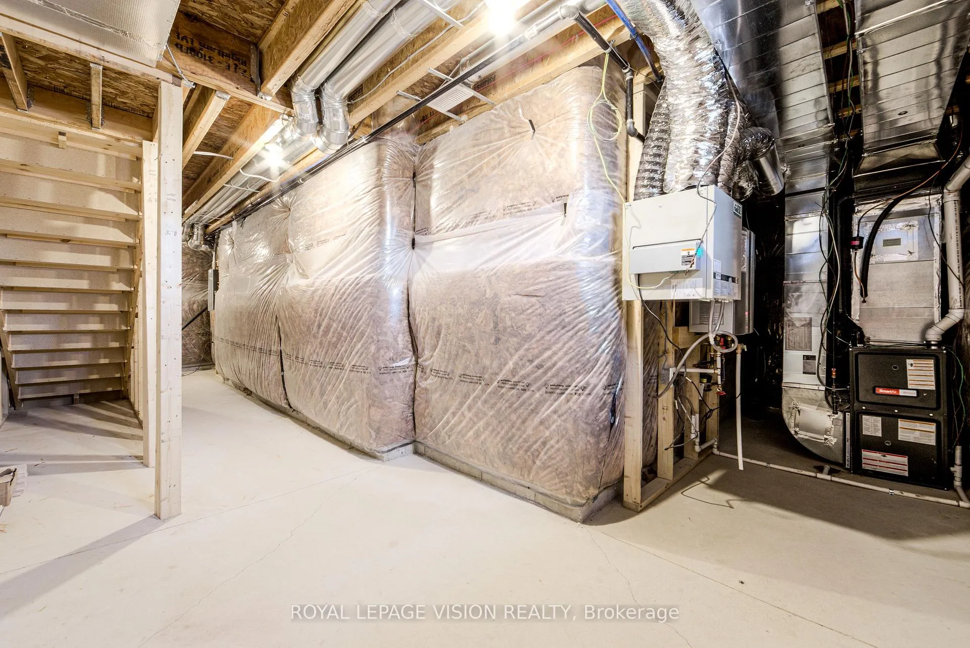 Photo 37 of 51 Folcroft Street, Brampton, Credit Valley — HOMEH