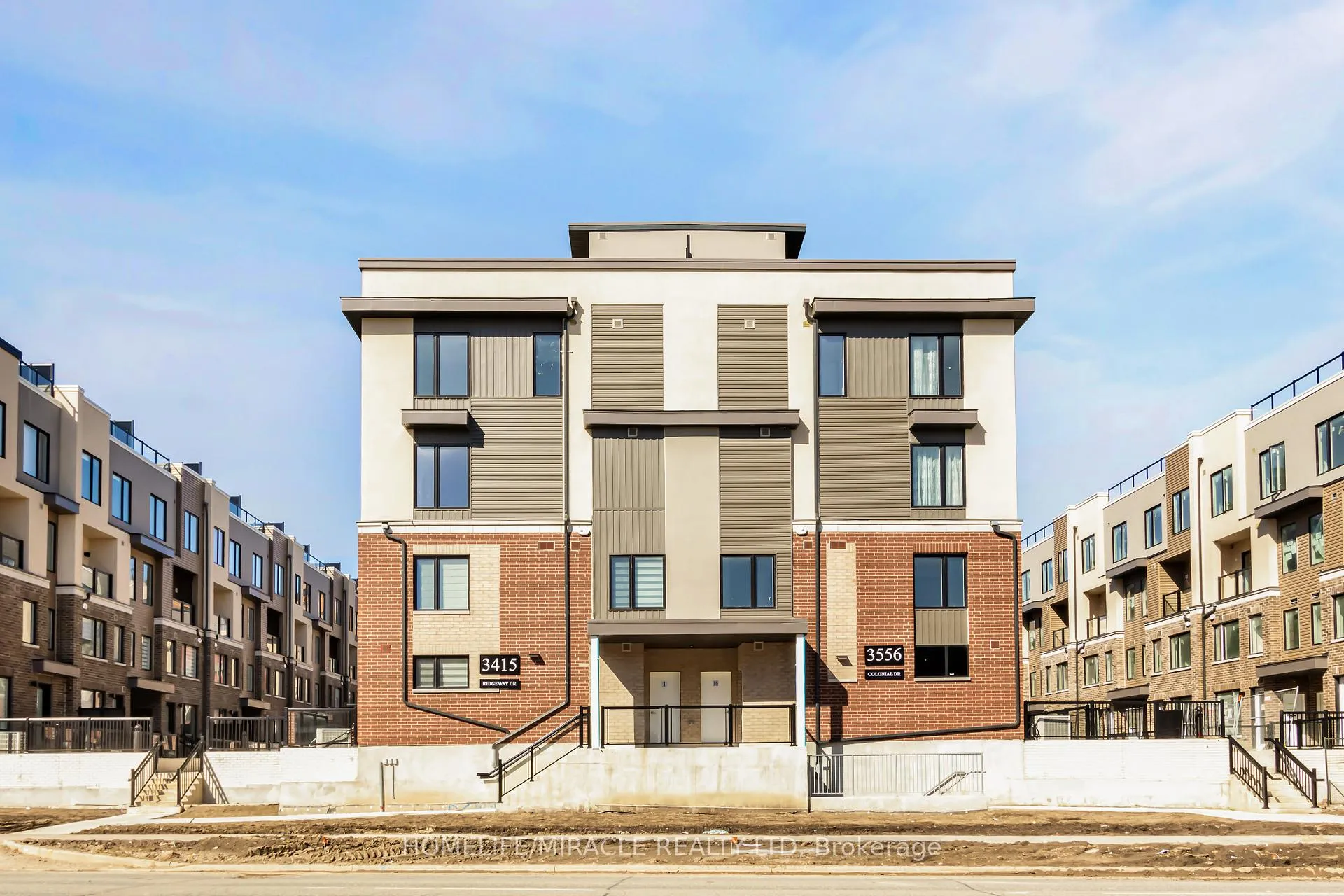 Front of Unit 16, 3415 Ridgeway Drive