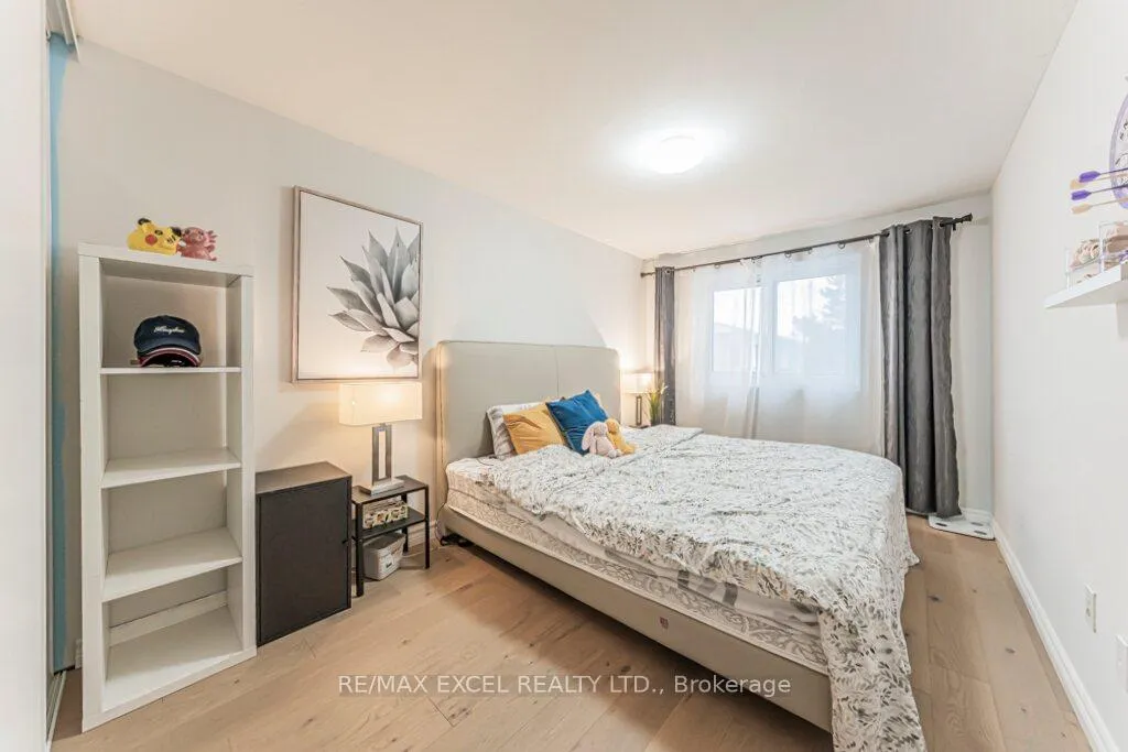 Photo 34 of 15 Knightsbridge Way, Markham, Markham Village — HOMEH
