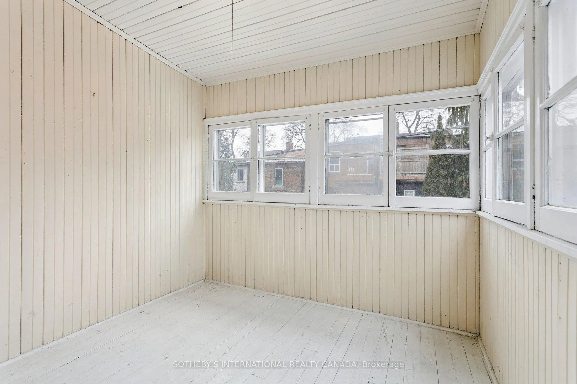 Photo 14 of 34 Indian Road, Toronto, High Park-Swansea — HOMEH