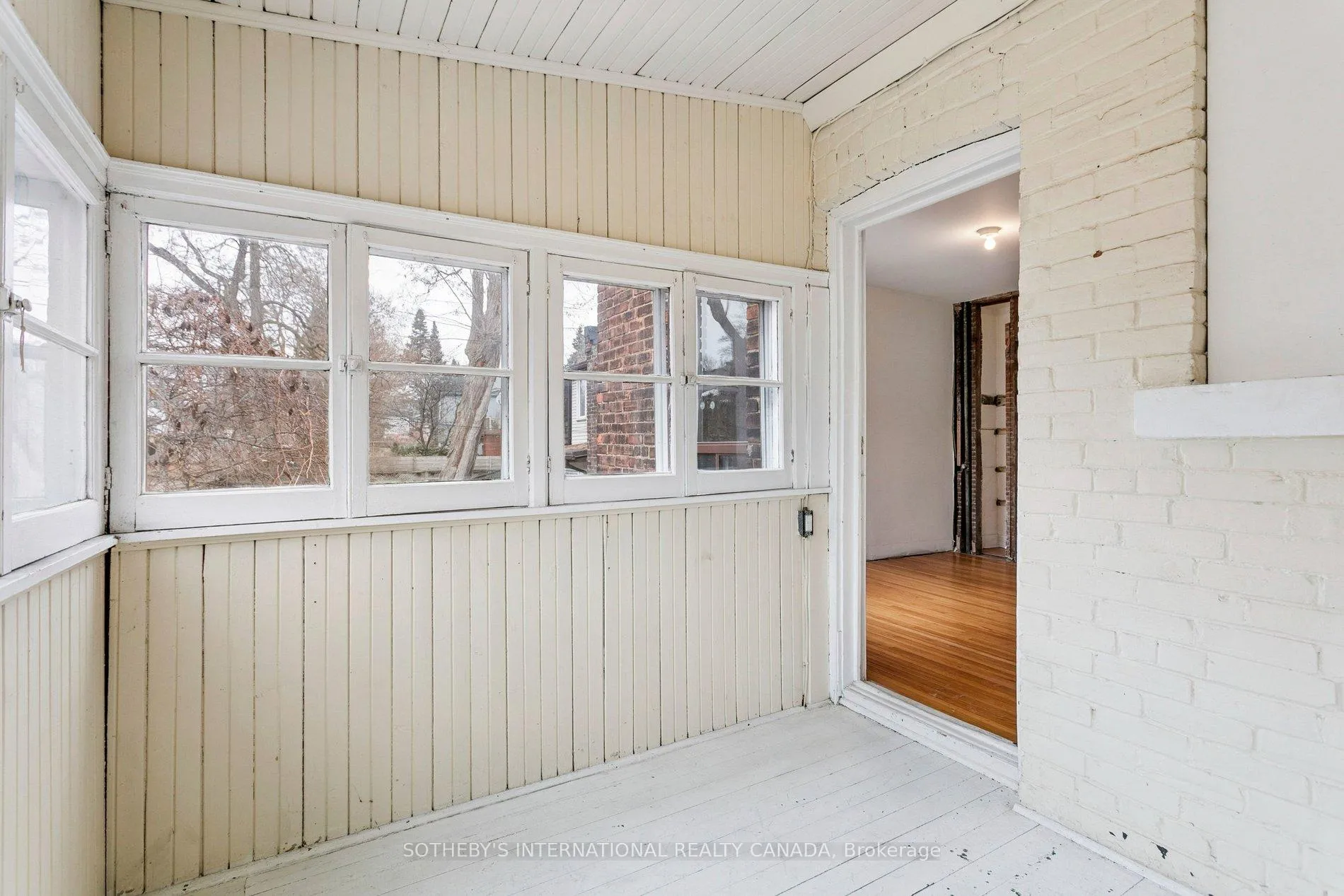 Photo 15 of 34 Indian Road, Toronto, High Park-Swansea — HOMEH