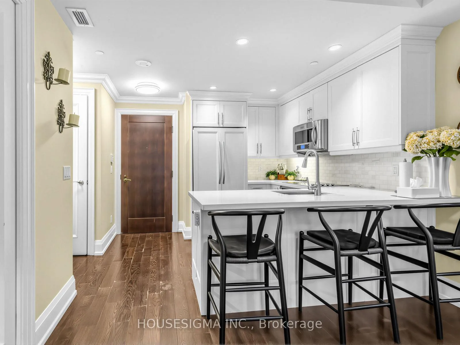 Photo 7 of Unit 413, 1888 Bayview Avenue, North York, Bridle Path-Sunnybrook-York Mills — HOMEH