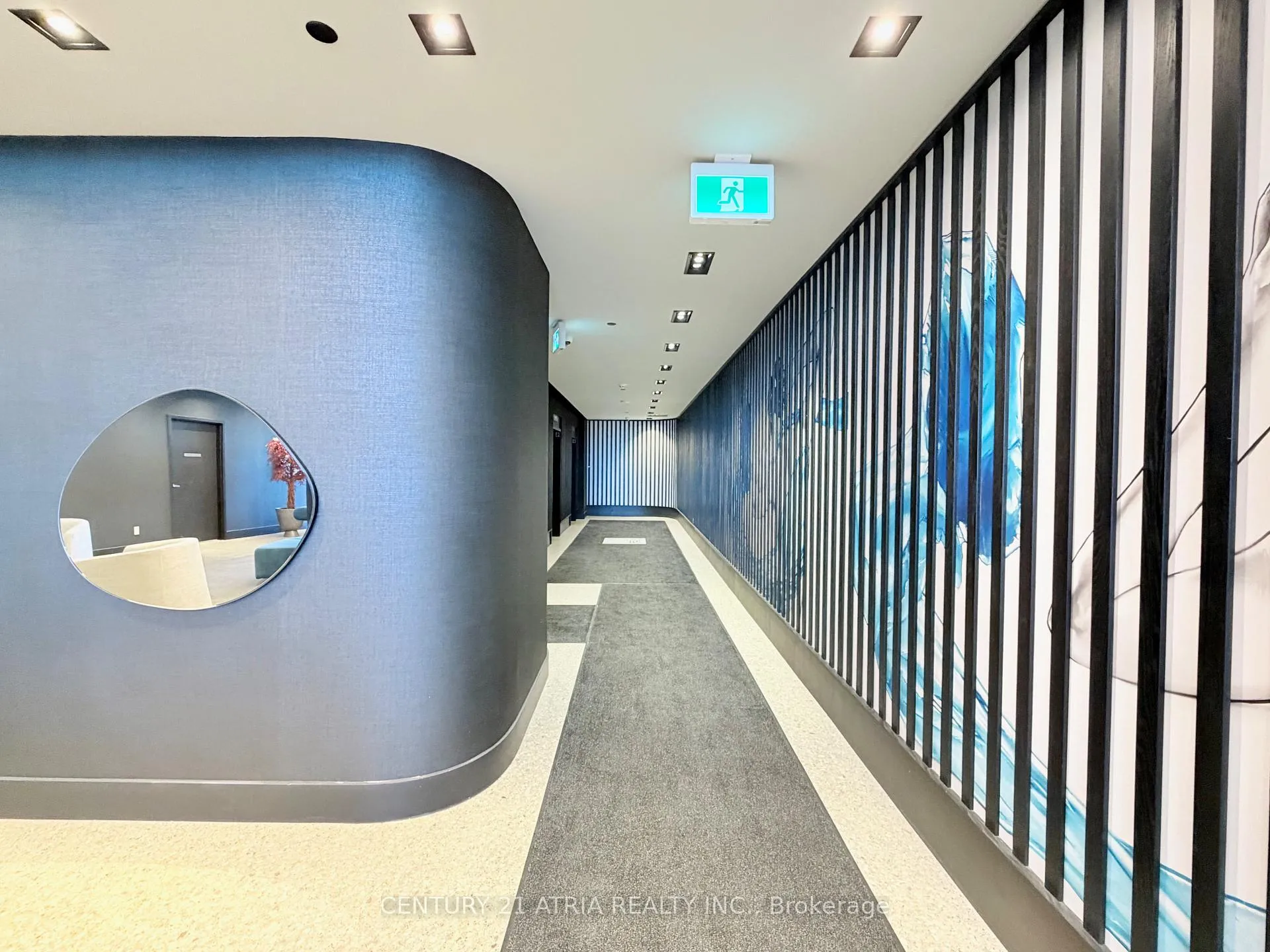 Photo 4 of 56 Andre De Grasse Street, Markham, Unionville — HOMEH