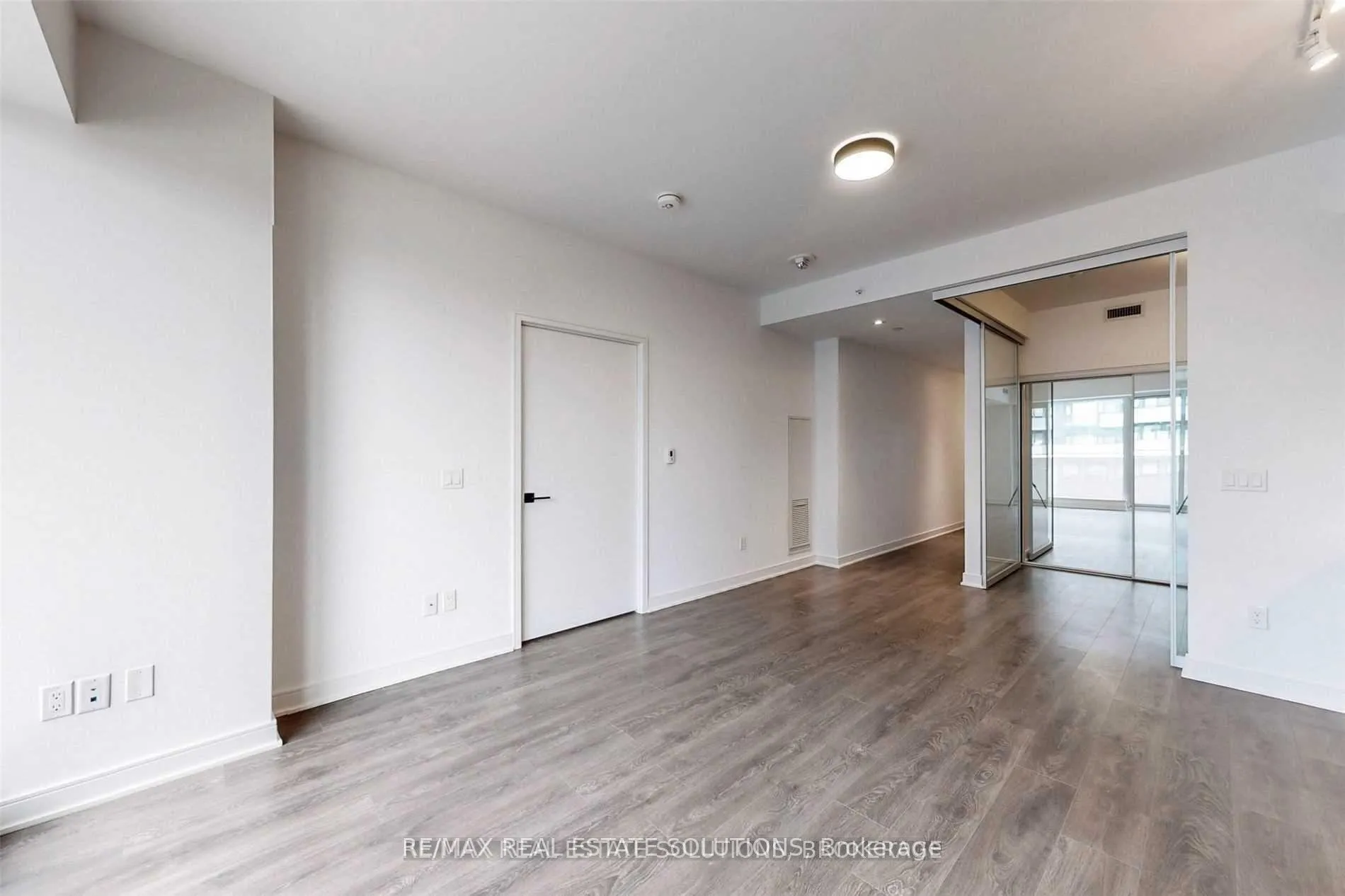 Photo 6 of Unit 608, 60 Tannery Road, Toronto, Waterfront Communities — HOMEH