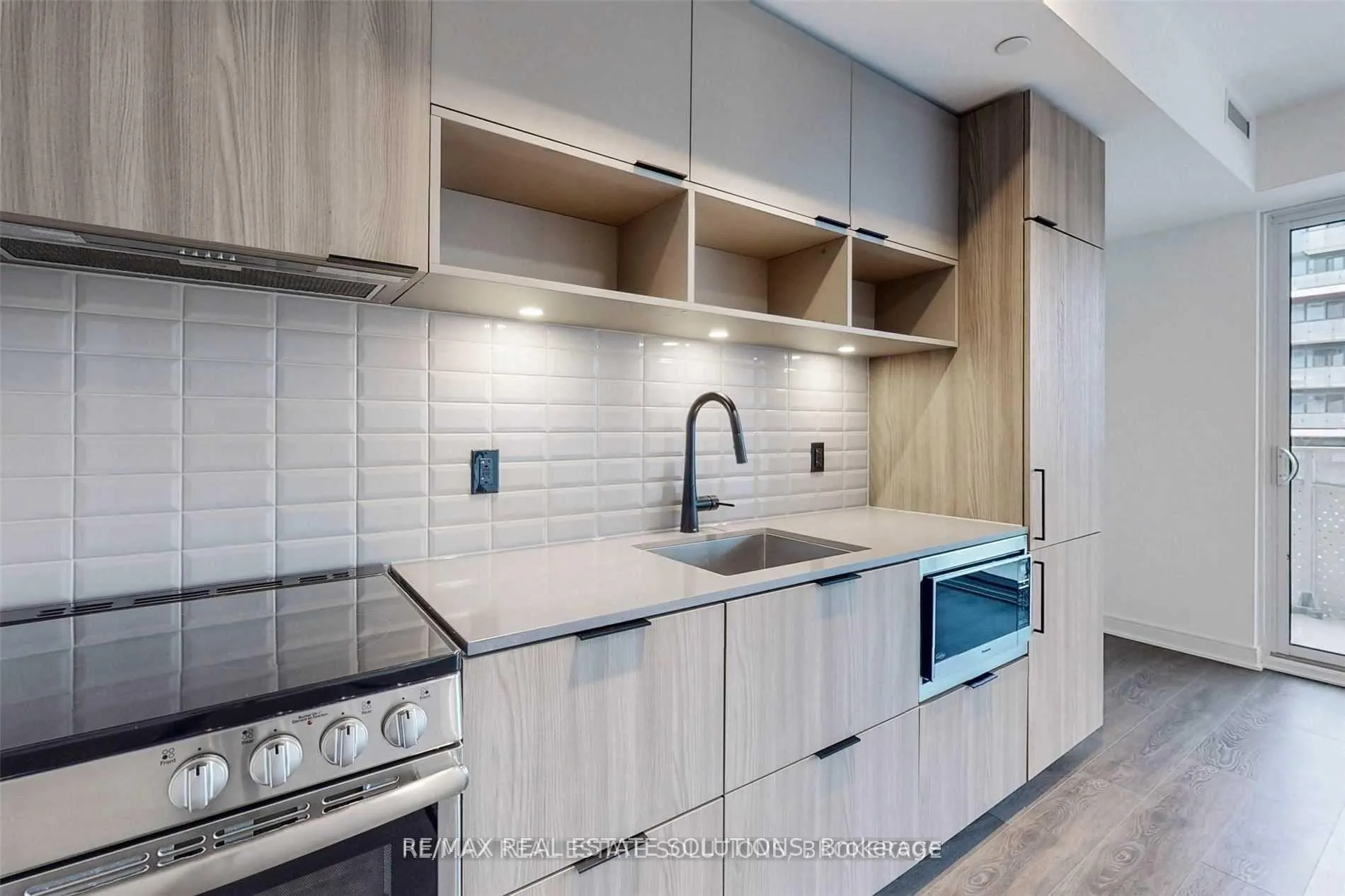 Photo 8 of Unit 608, 60 Tannery Road, Toronto, Waterfront Communities — HOMEH