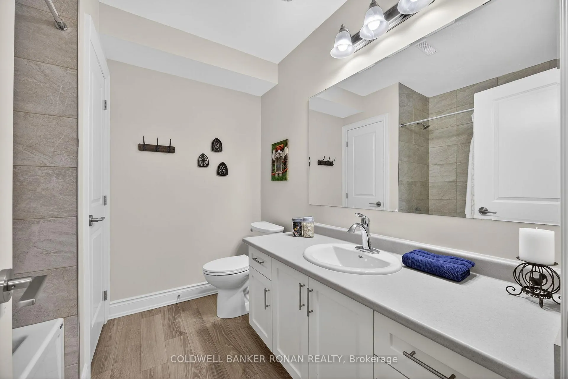 Photo 23 of Unit 10, 73 Summerhill Drive, New Tecumseth, Alliston — HOMEH