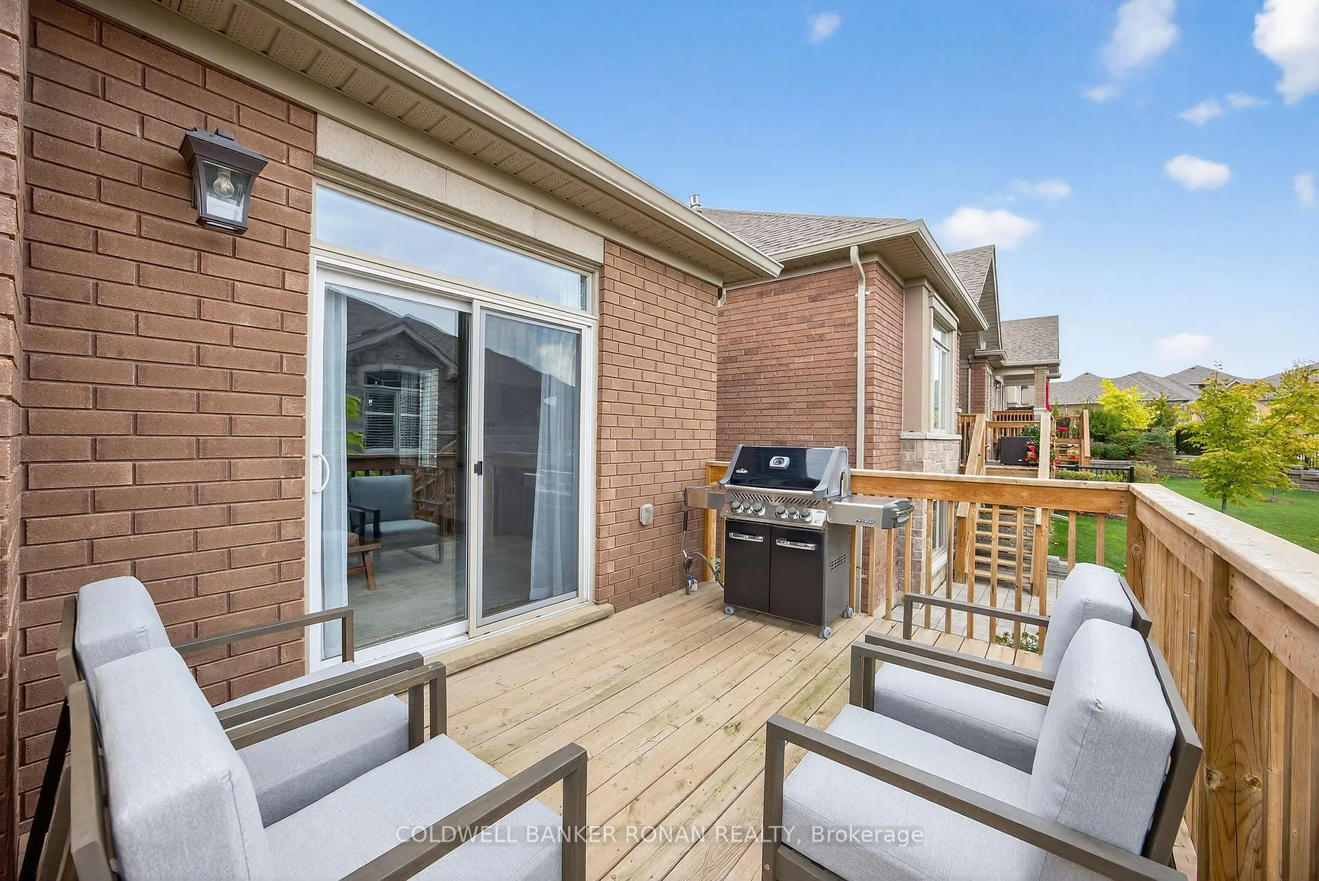 Photo 24 of Unit 10, 73 Summerhill Drive, New Tecumseth, Alliston — HOMEH