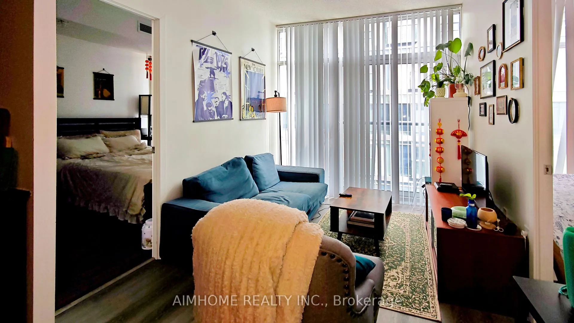 Front of Unit 1507, 36 Lisgar Street