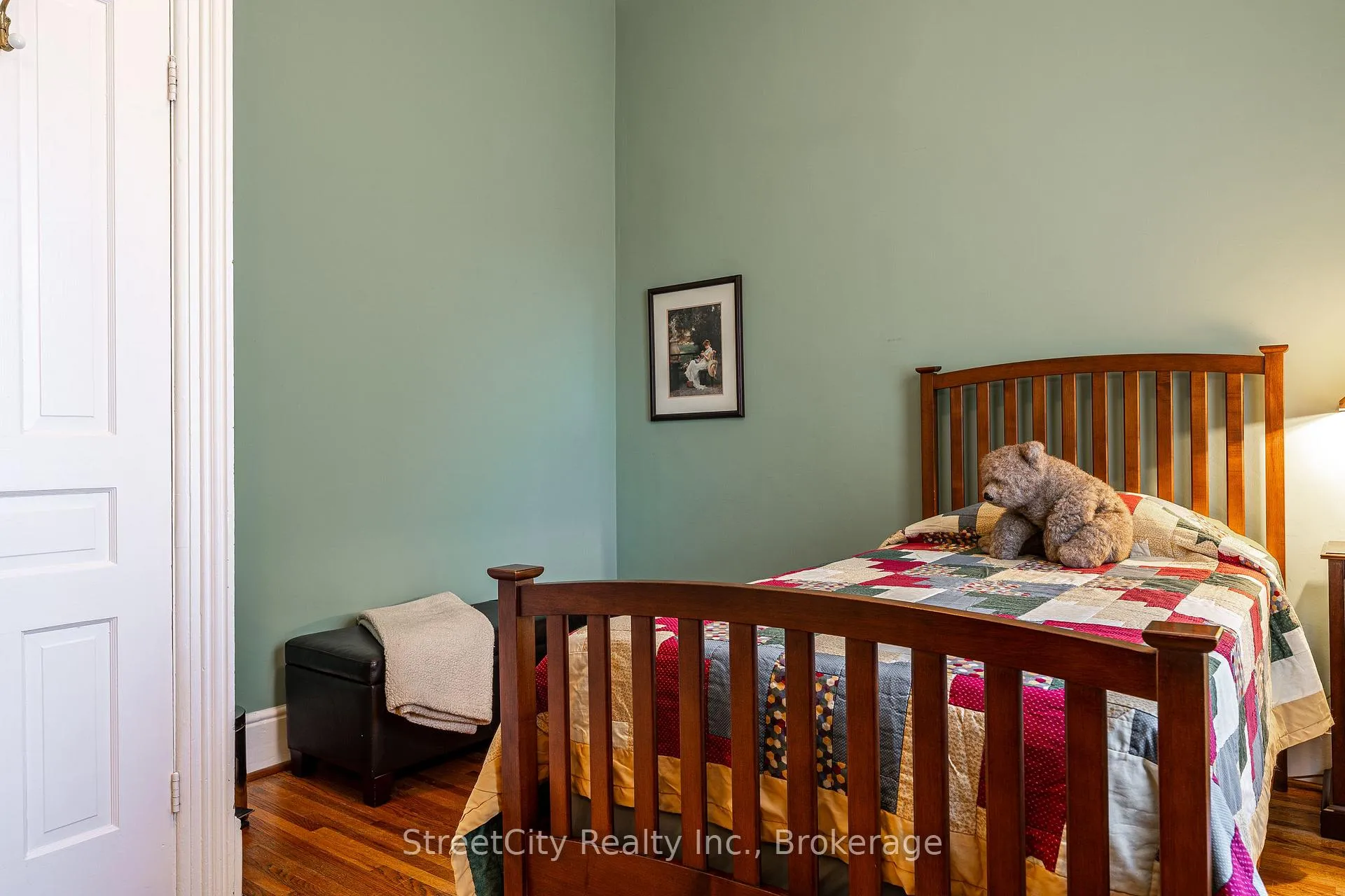 Photo 32 of 67 Douro Street, Stratford — HOMEH