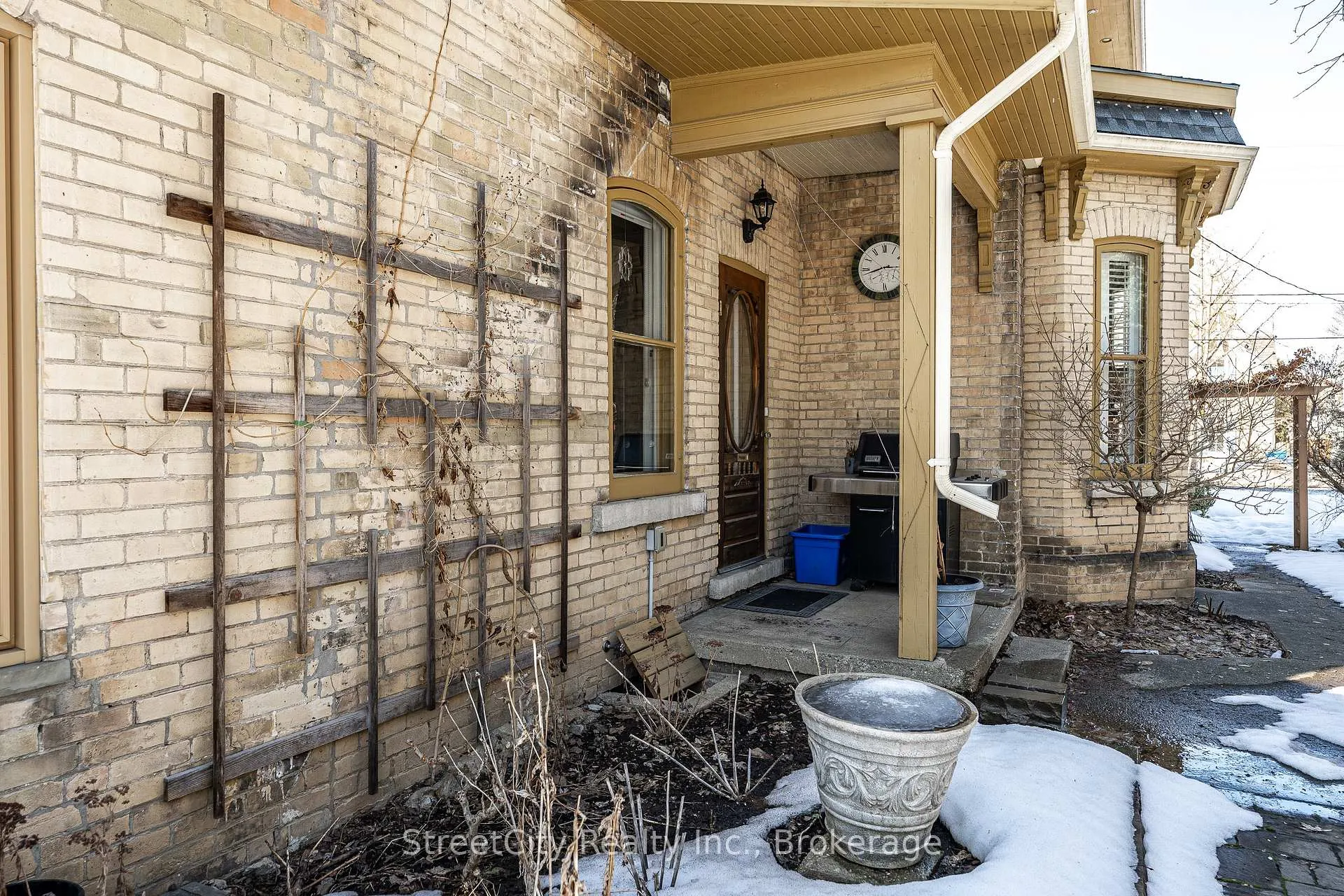 Photo 38 of 67 Douro Street, Stratford — HOMEH