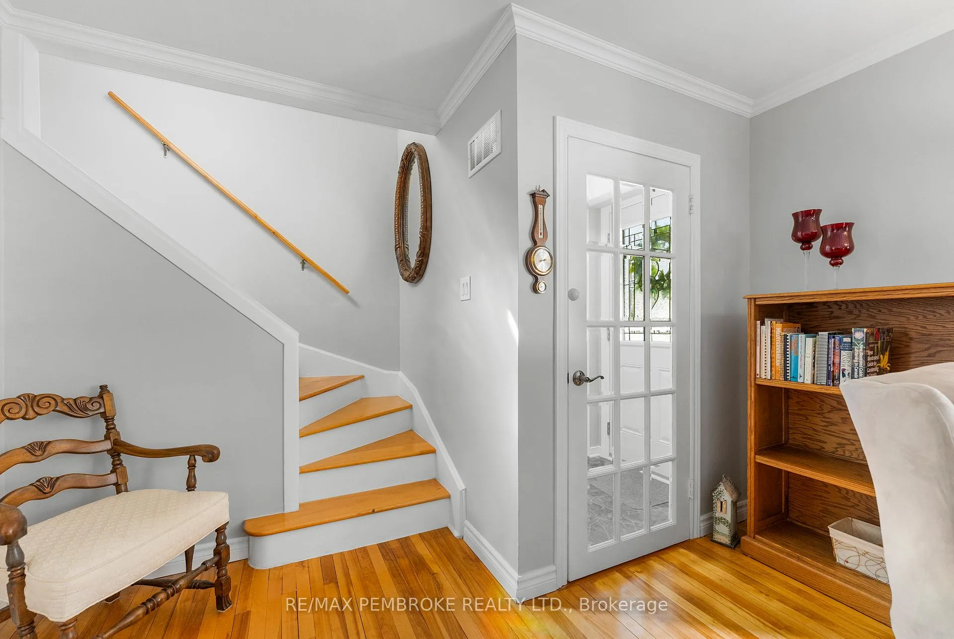 Photo 5 of 28 Le Caron Street, Deep River — HOMEH