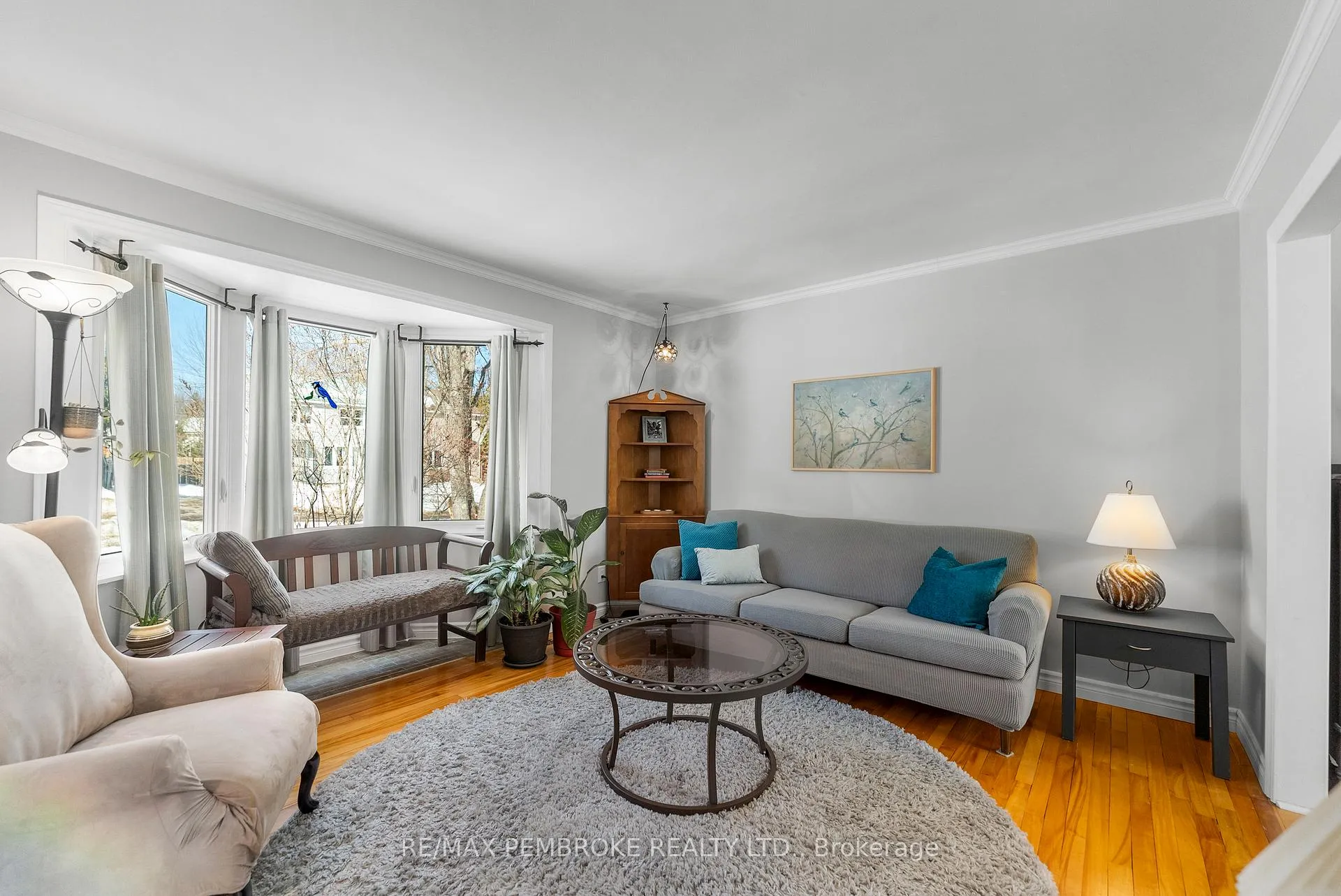 Photo 8 of 28 Le Caron Street, Deep River — HOMEH