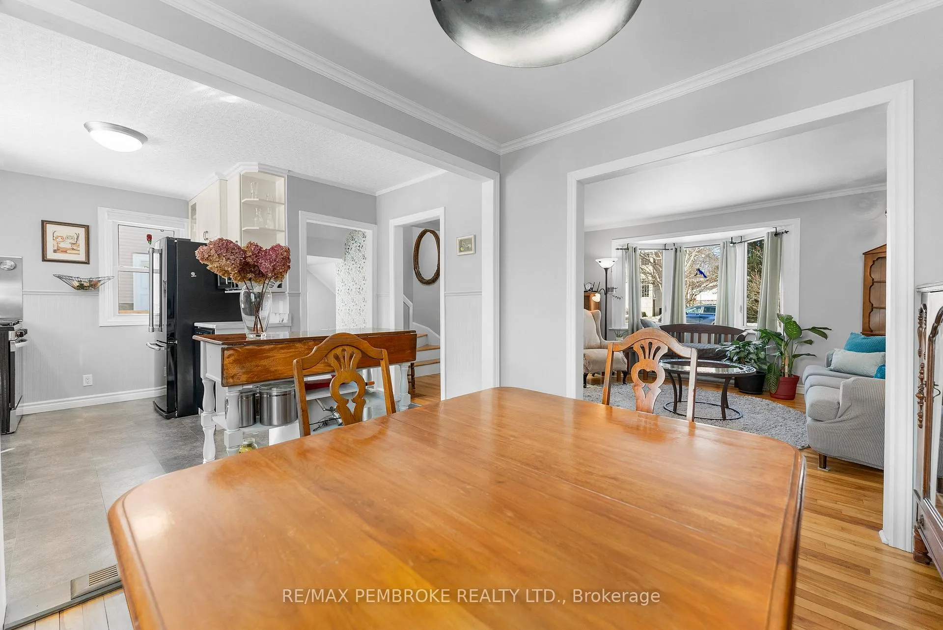 Photo 11 of 28 Le Caron Street, Deep River — HOMEH