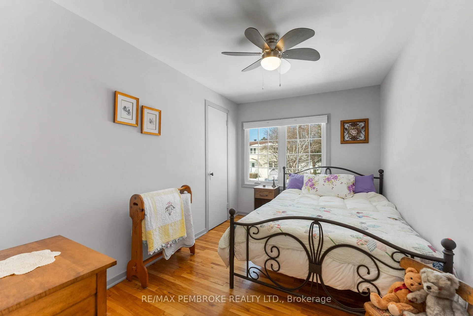 Photo 20 of 28 Le Caron Street, Deep River — HOMEH
