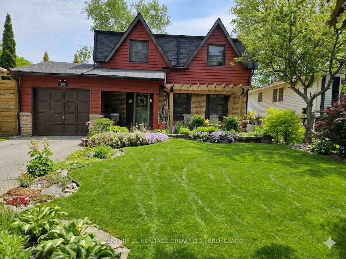 Photo 1 of 205 Keewatin Street, Oshawa, Donevan — HOMEH