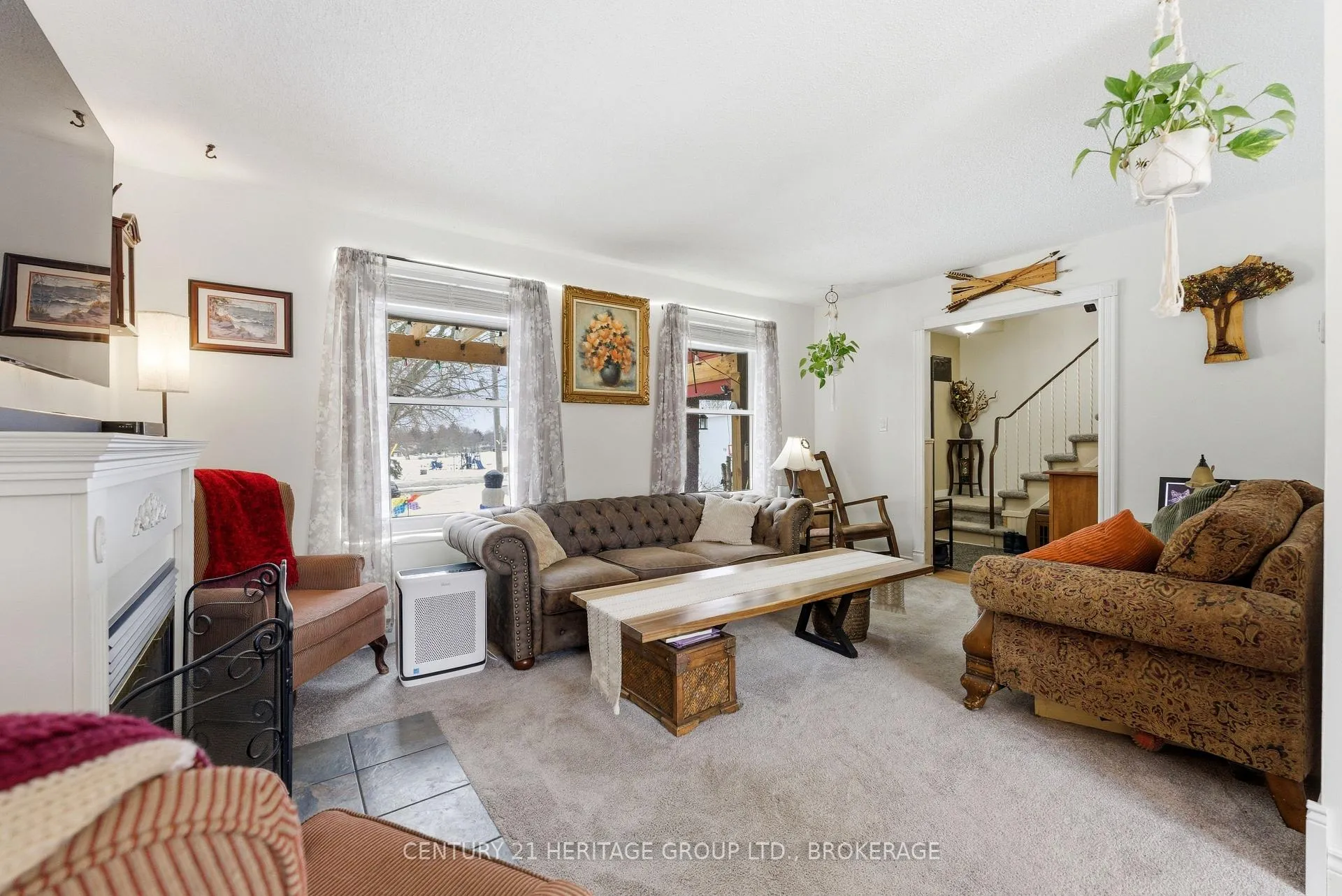 Photo 10 of 205 Keewatin Street, Oshawa, Donevan — HOMEH