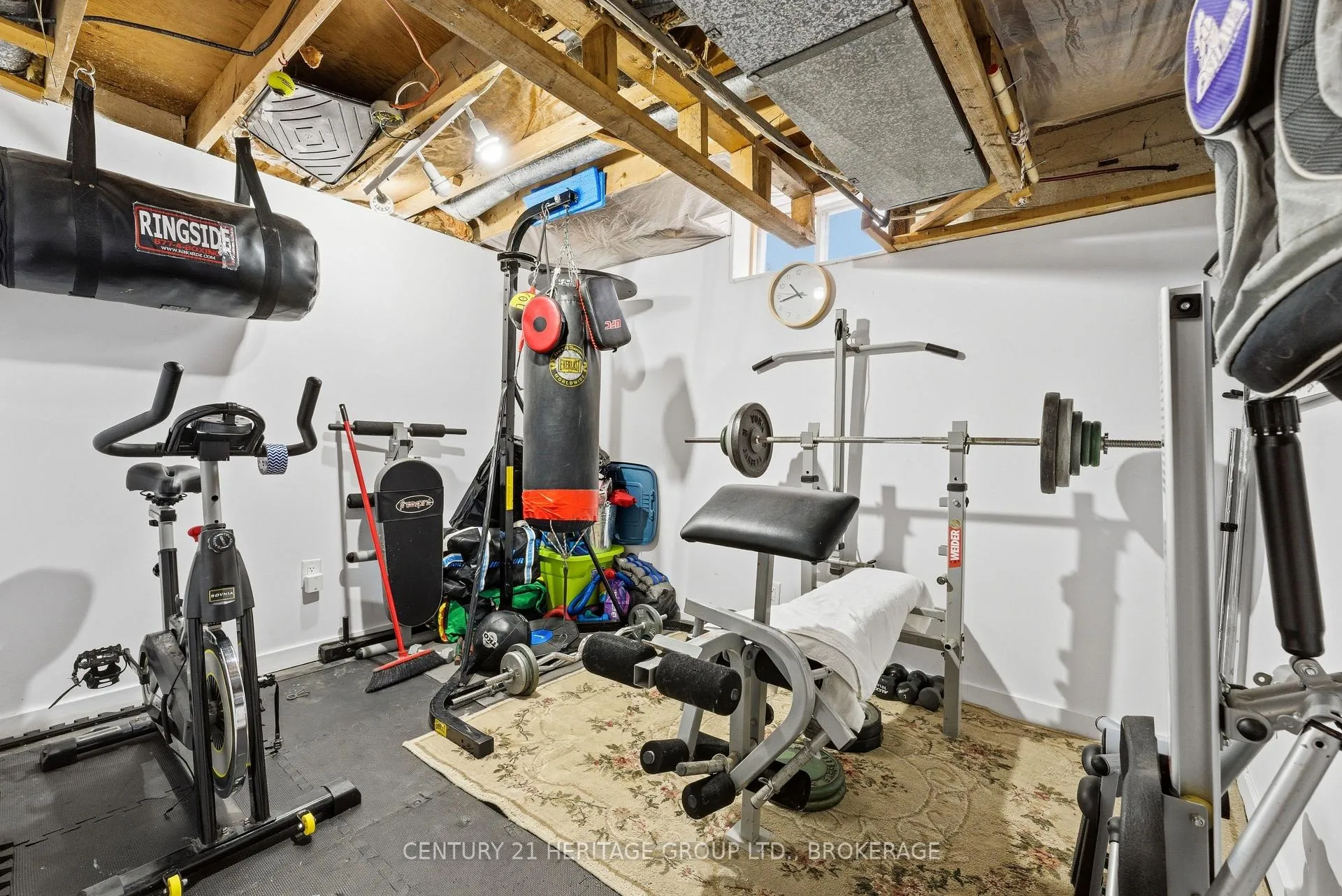 Photo 36 of 205 Keewatin Street, Oshawa, Donevan — HOMEH