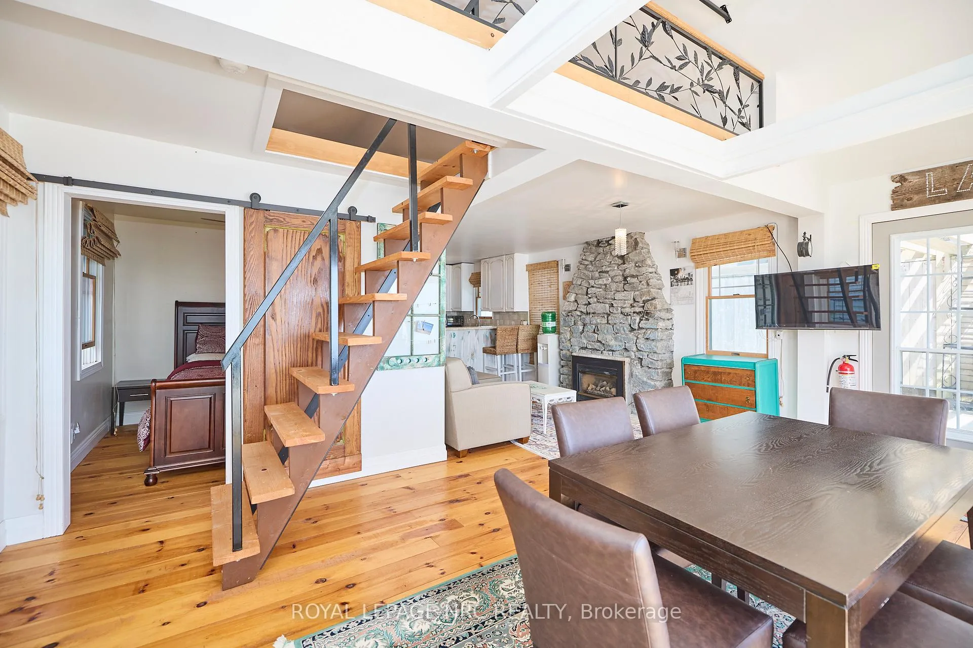 Photo 13 of 11851 Lakeshore Road, Wainfleet, Lakeshore — HOMEH