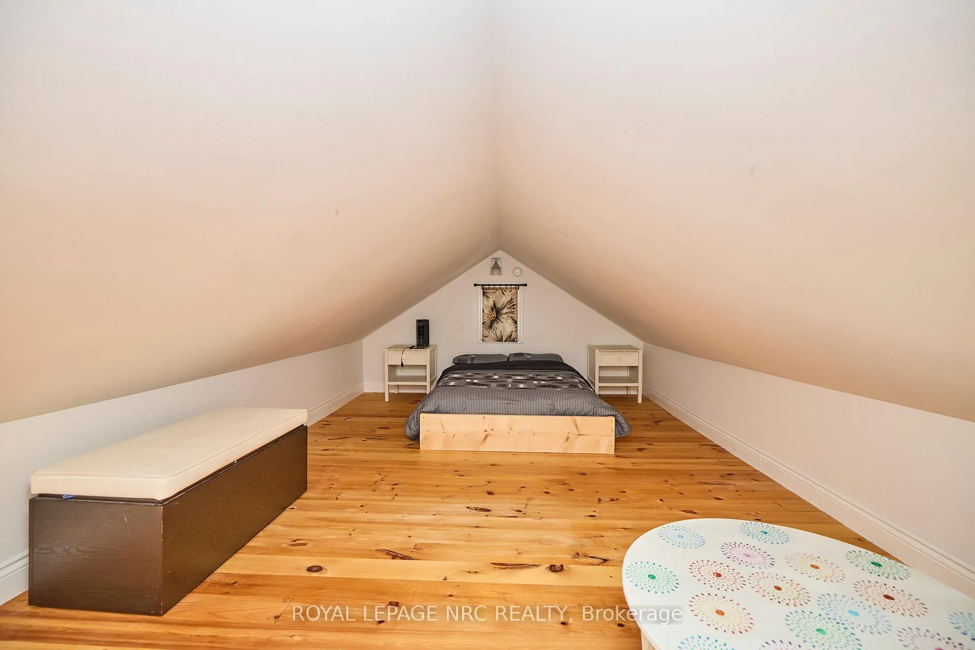Photo 16 of 11851 Lakeshore Road, Wainfleet, Lakeshore — HOMEH
